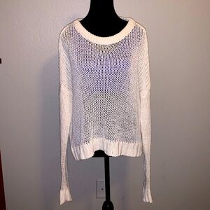 Cream thin knit sweater M